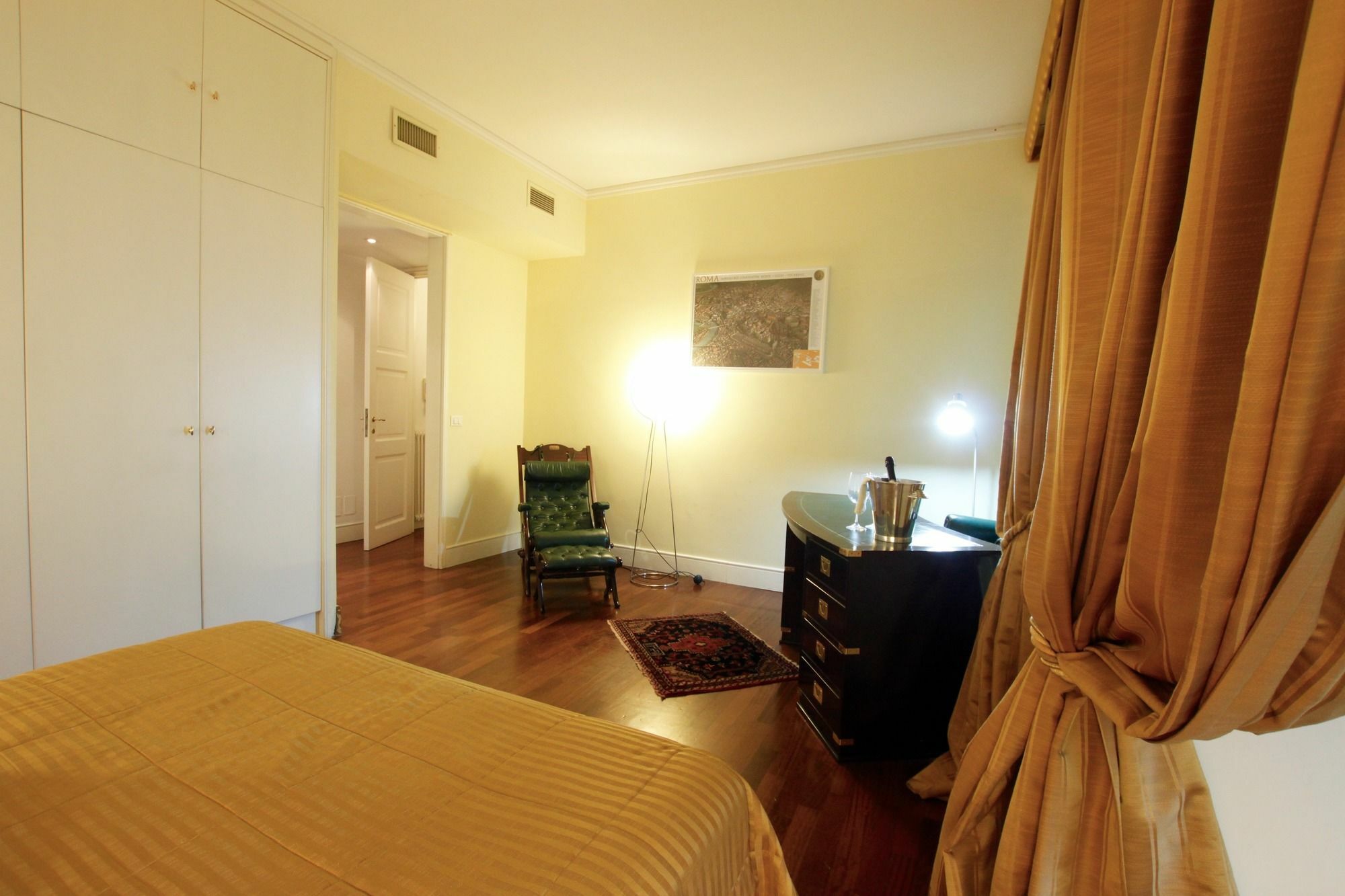 Sleep In Italy - Spanishsteps Apartments โรม ภายนอก รูปภาพ